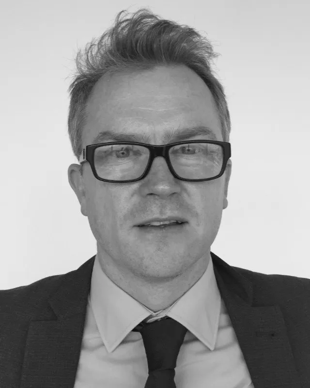 Headshot of Charlie Browne