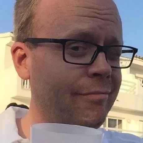 Headshot of Martin Trojer